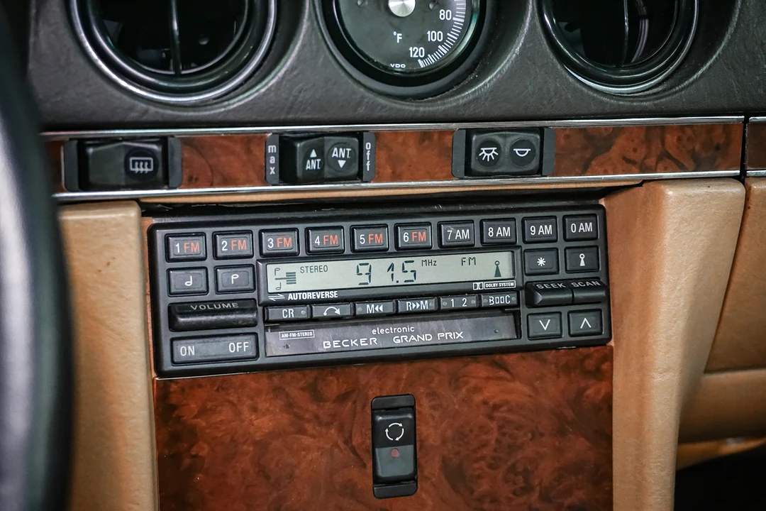 1988 Mercedes-Benz R107 SL-Class - Image 25 of 31