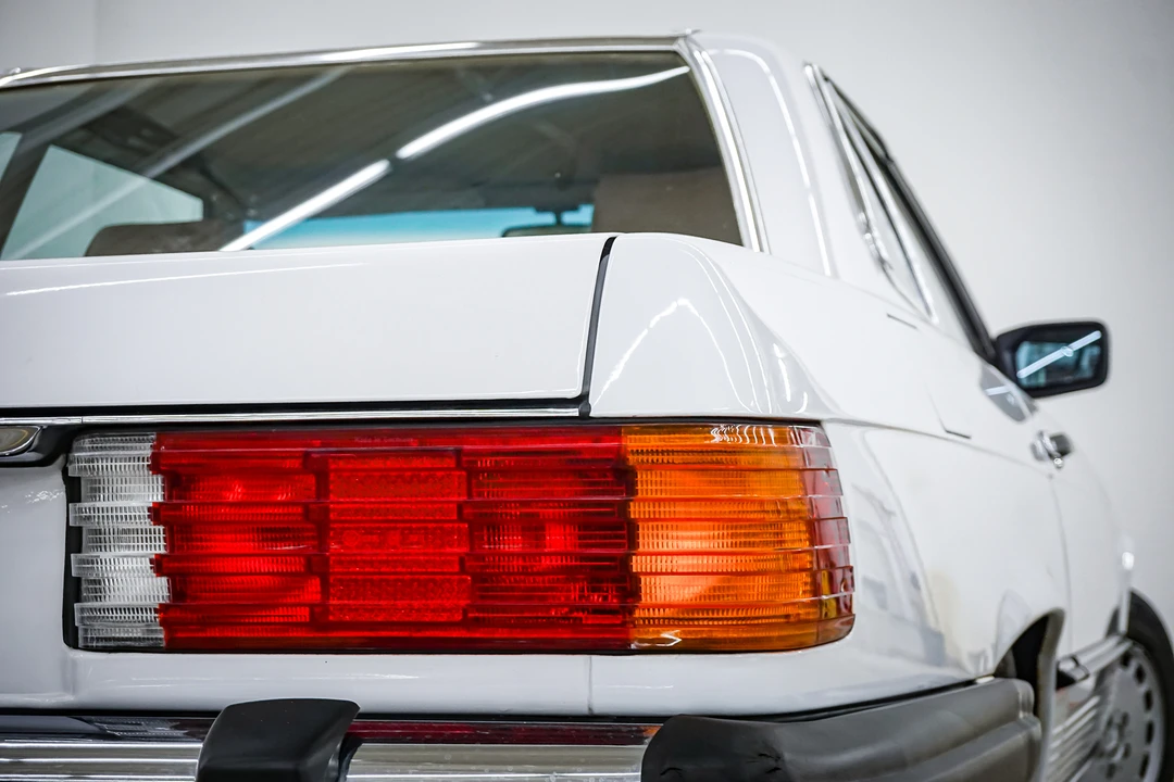 1988 Mercedes-Benz R107 SL-Class - Image 13 of 31