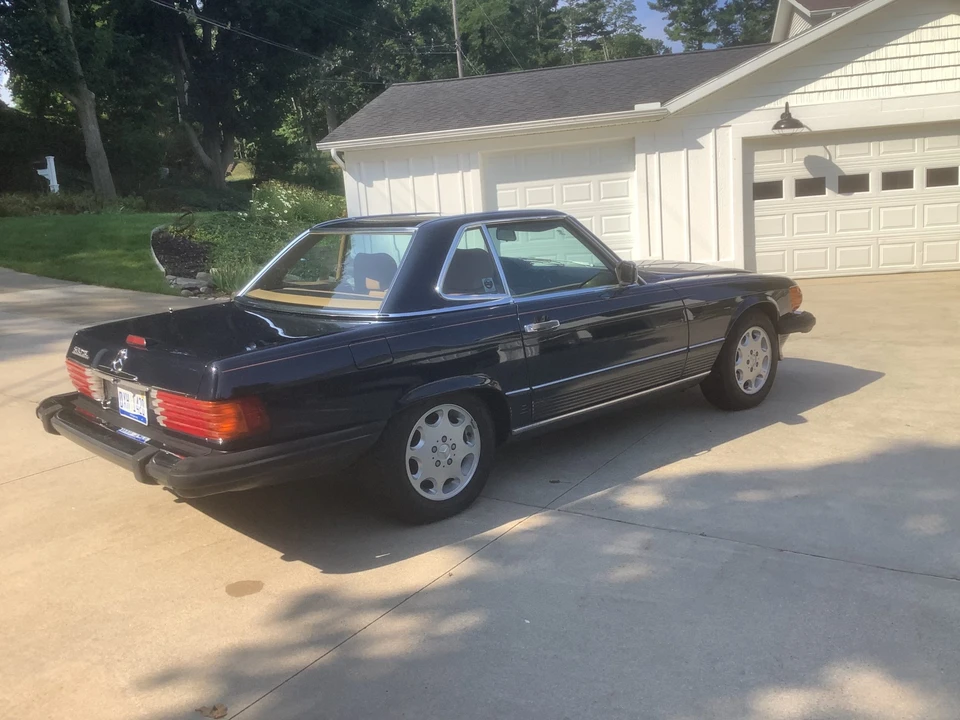 1988 Mercedes-Benz R107 SL-Class - Image 25 of 31