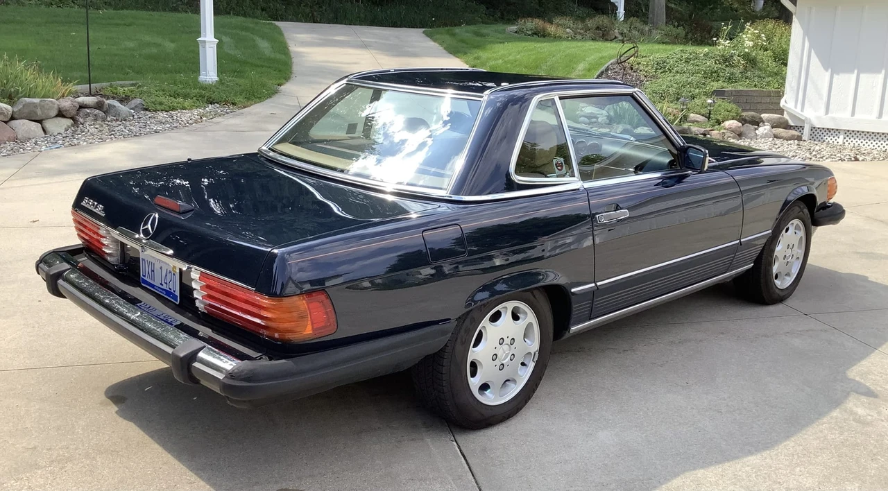 1988 Mercedes-Benz R107 SL-Class - Image 11 of 31