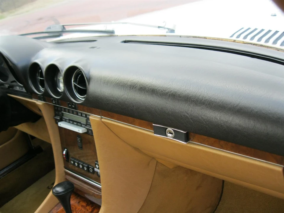 1988 Mercedes-Benz R107 SL-Class - Image 30 of 31