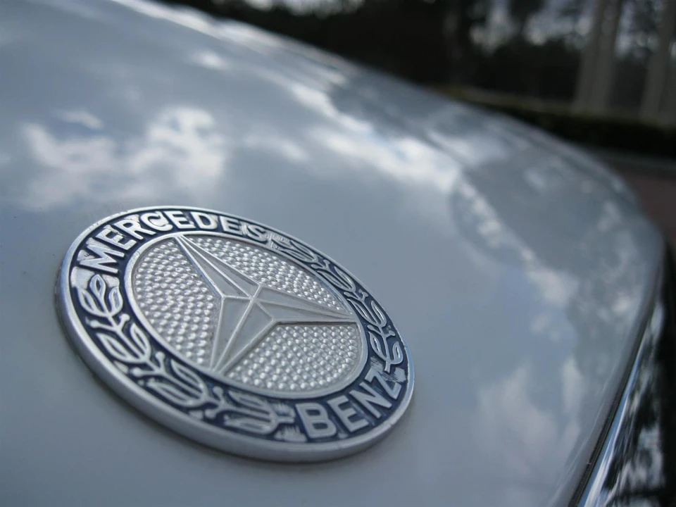 1988 Mercedes-Benz R107 SL-Class - Image 20 of 31