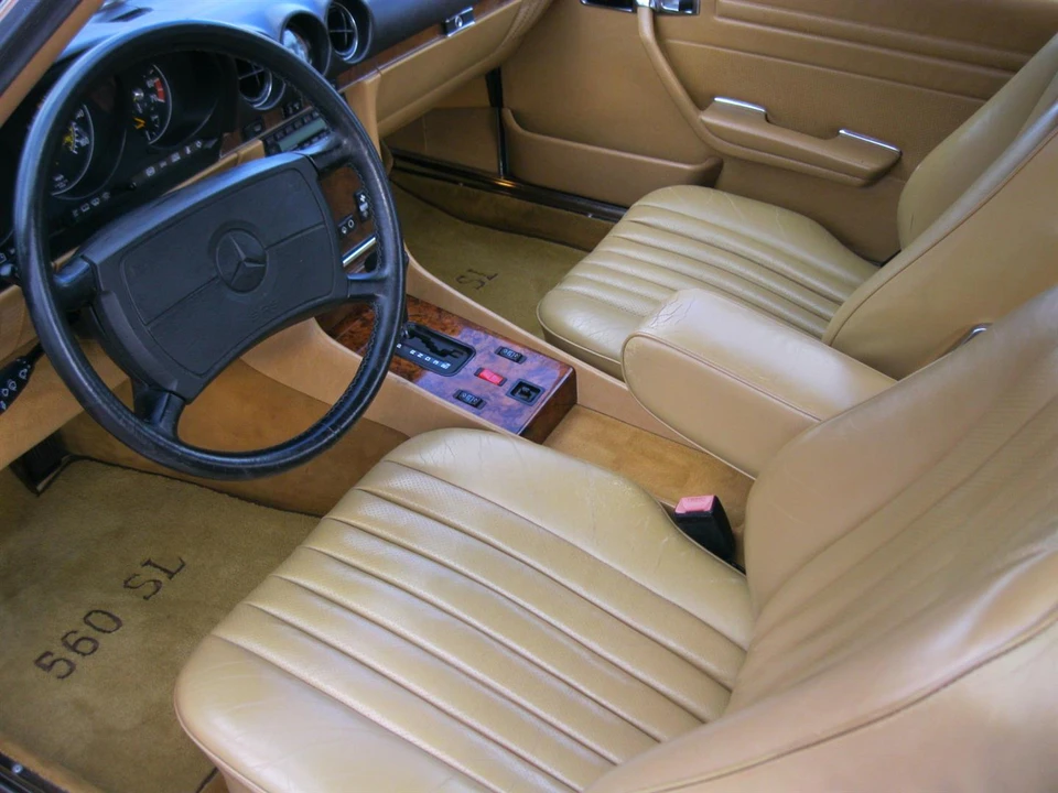 1988 Mercedes-Benz R107 SL-Class - Image 25 of 31