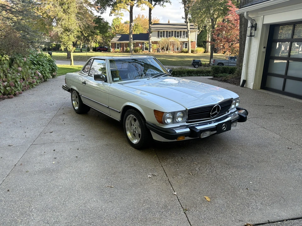 1988 Mercedes-Benz R107 SL-Class - Image 2 of 31