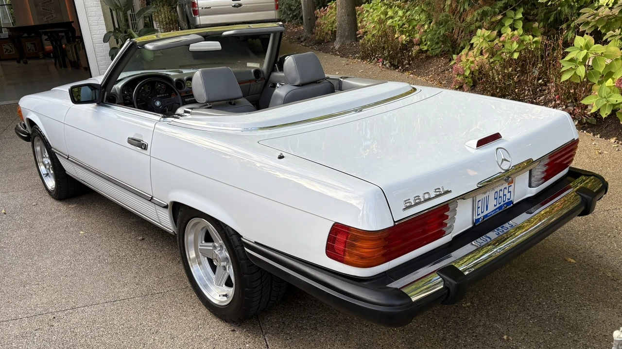 1988 Mercedes-Benz R107 SL-Class - Image 15 of 31