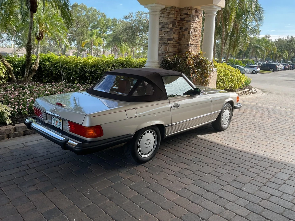1988 Mercedes-Benz R107 SL-Class - Image 20 of 31