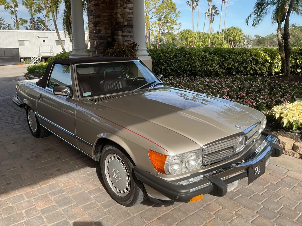 1988 Mercedes-Benz R107 SL-Class - Image 2 of 31