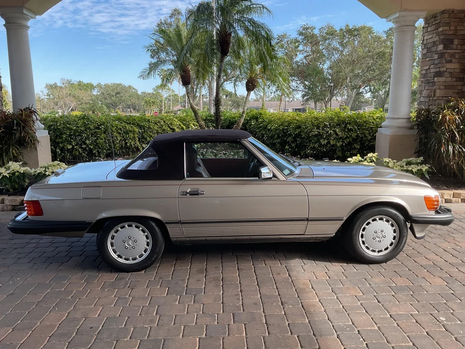 1988 Mercedes-Benz R107 SL-Class - Image 21 of 31