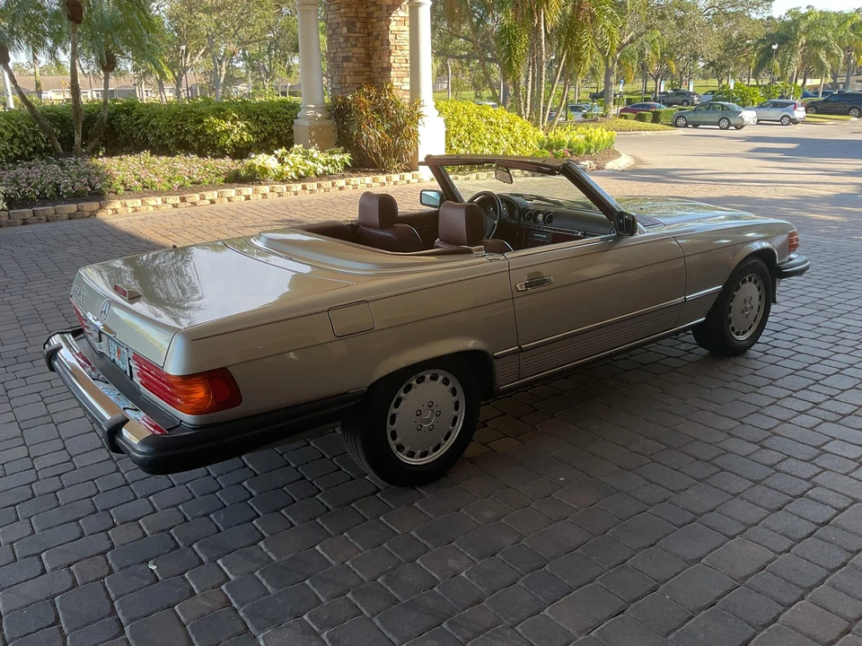 1988 Mercedes-Benz R107 SL-Class - Image 15 of 31