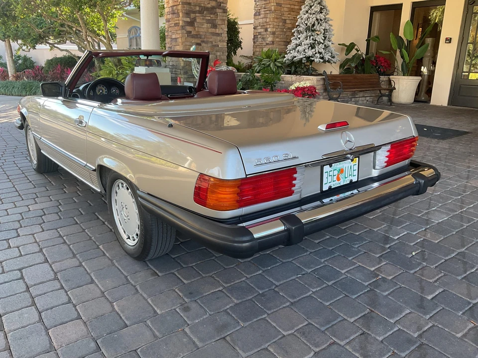 1988 Mercedes-Benz R107 SL-Class - Image 11 of 31