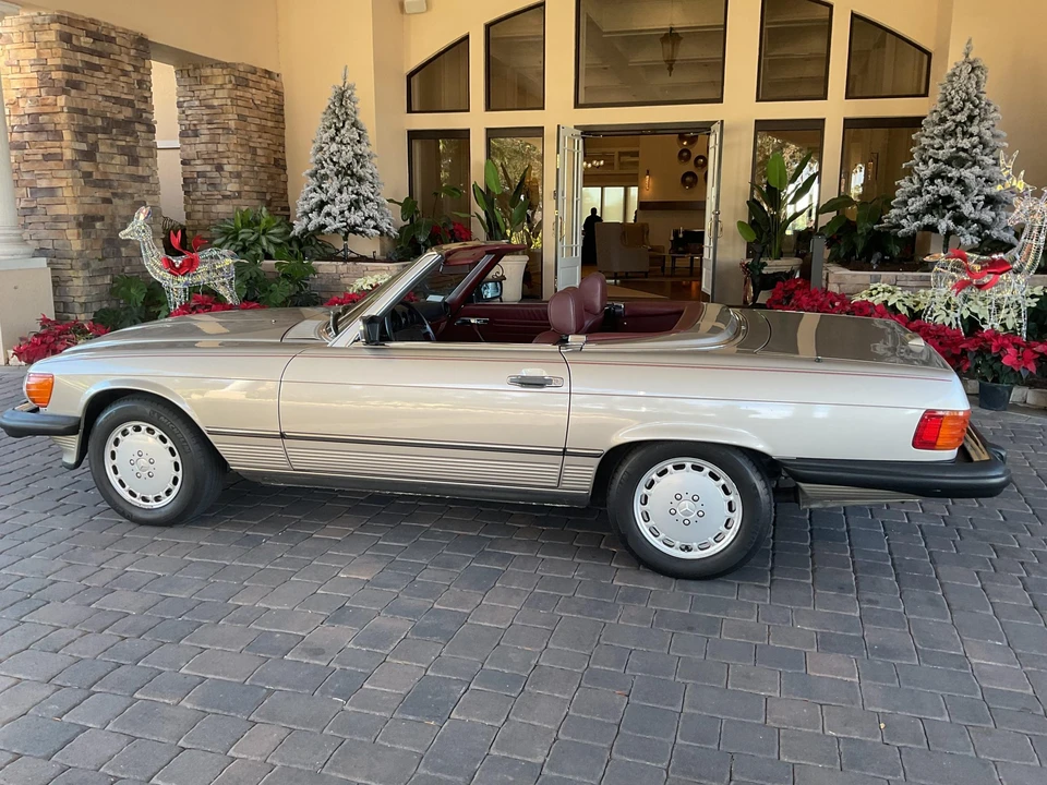 1988 Mercedes-Benz R107 SL-Class - Image 9 of 31