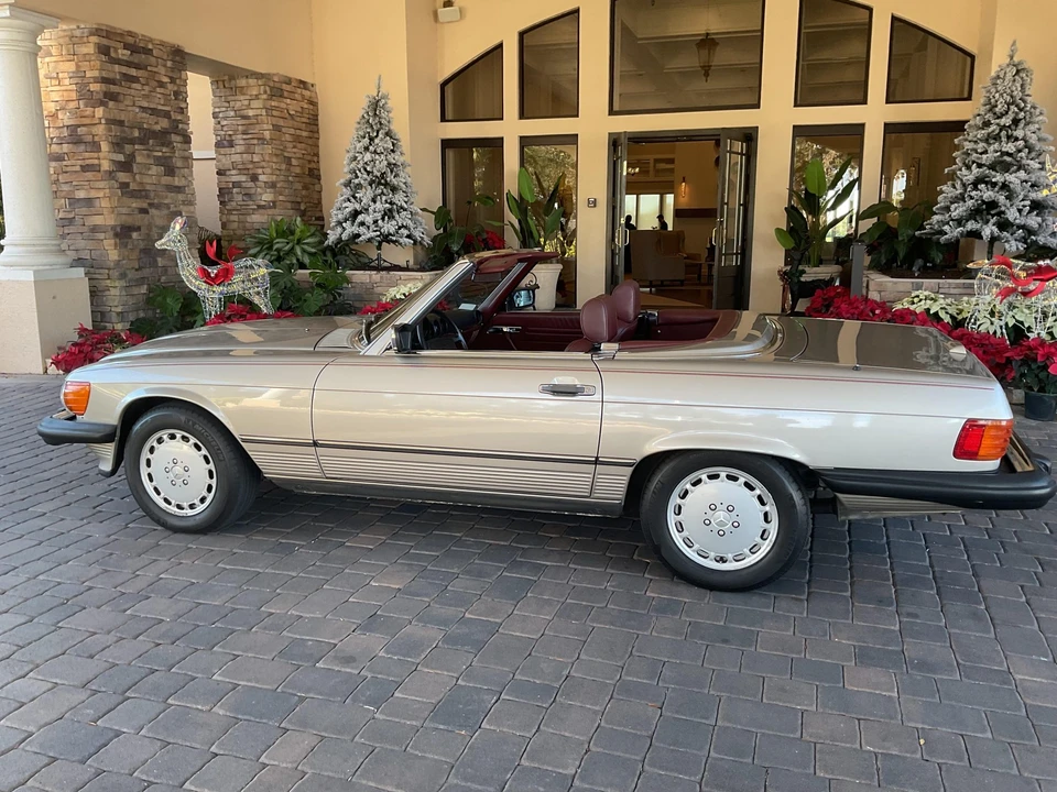 1988 Mercedes-Benz R107 SL-Class - Image 10 of 31