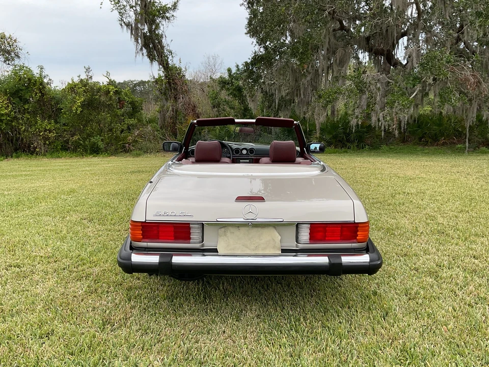 1988 Mercedes-Benz R107 SL-Class - Image 27 of 31