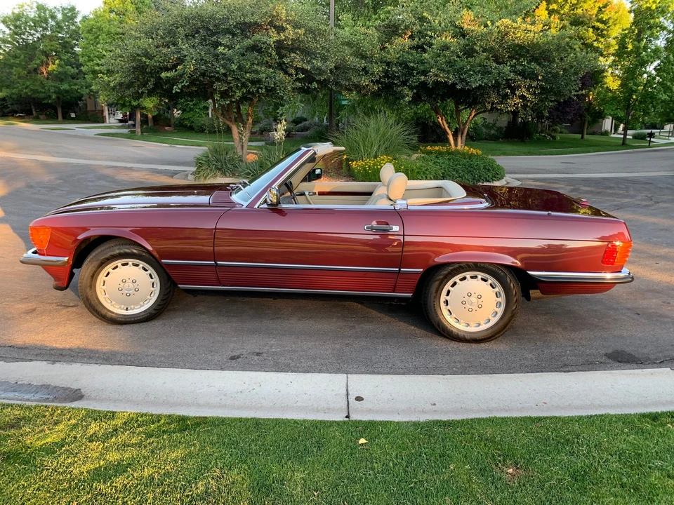 1988 Mercedes-Benz R107 SL-Class - Image 11 of 31