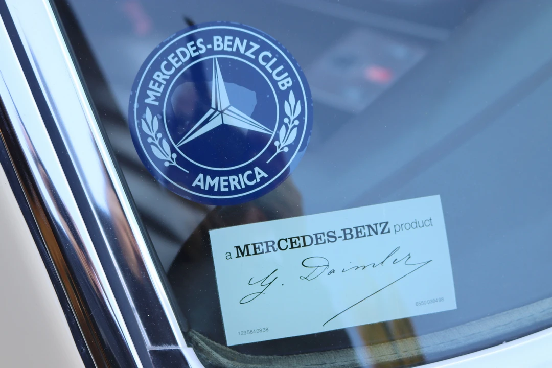 1988 Mercedes-Benz R107 SL-Class - Image 30 of 31