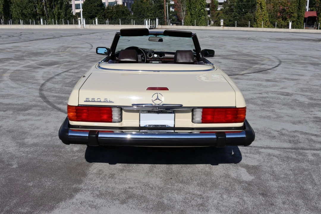 1988 Mercedes-Benz R107 SL-Class - Image 11 of 31