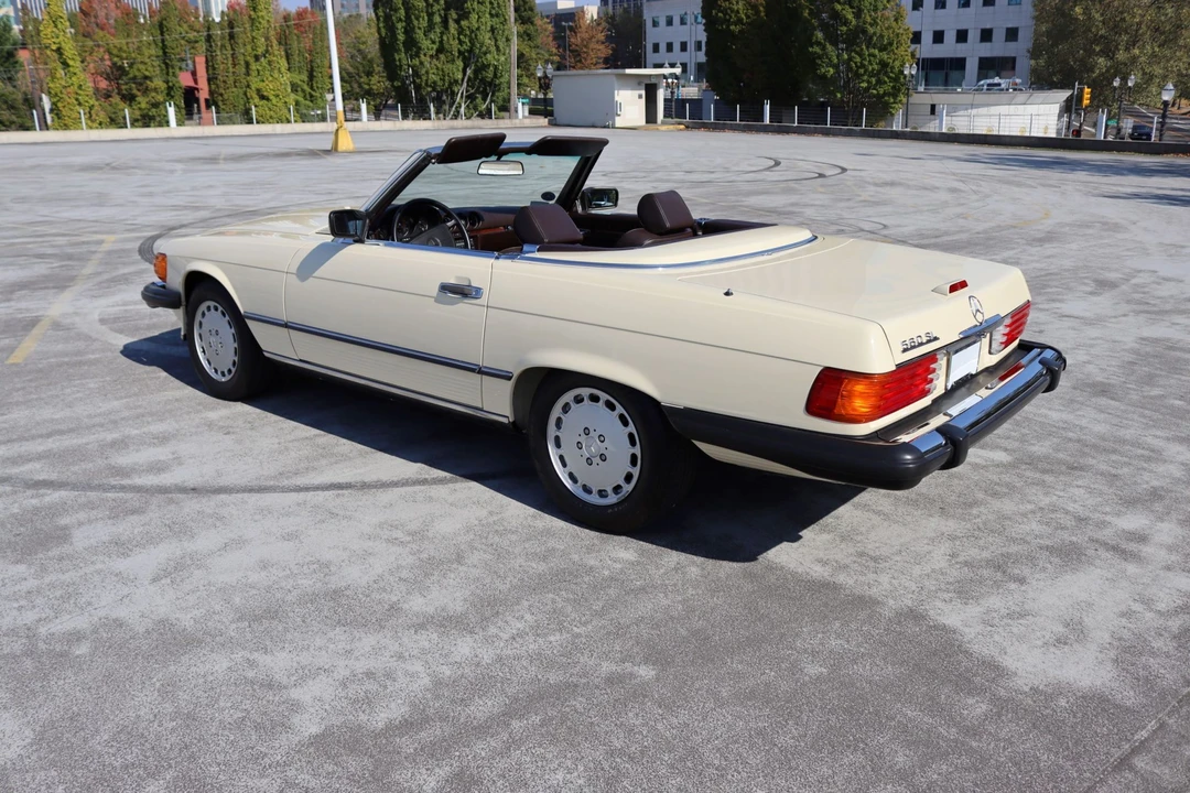 1988 Mercedes-Benz R107 SL-Class - Image 7 of 31