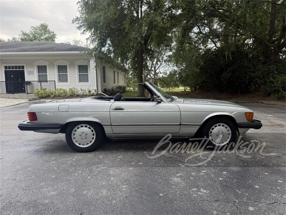 1988 Mercedes-Benz R107 SL-Class - Image 2 of 5