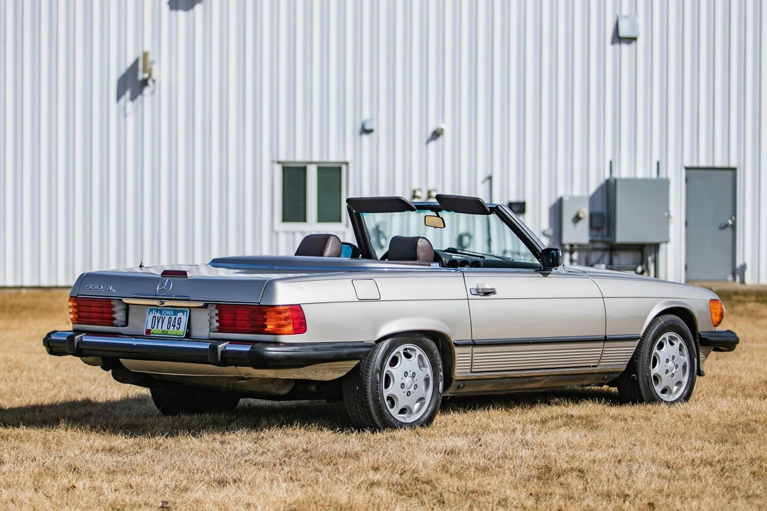1988 Mercedes-Benz R107 SL-Class - Image 11 of 31