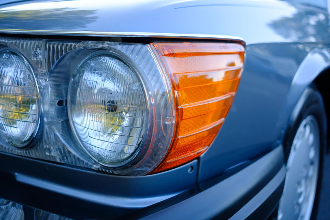 1988 Mercedes-Benz R107 SL-Class - Image 25 of 31