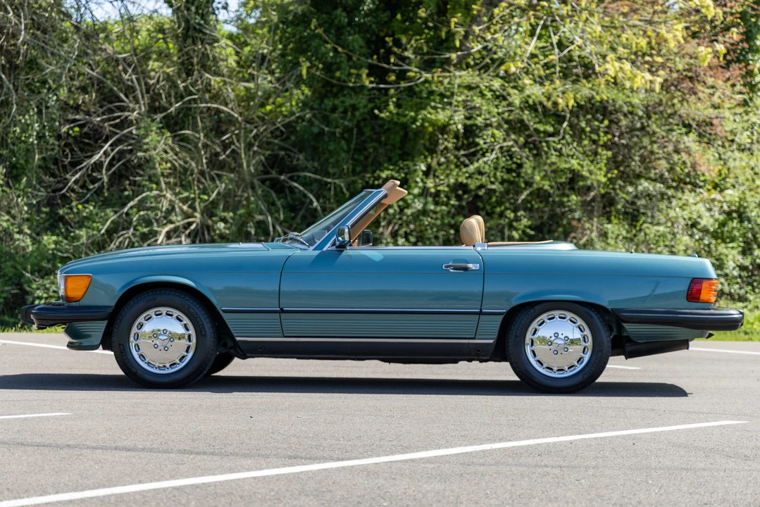 1988 Mercedes-Benz R107 SL-Class - Image 13 of 31