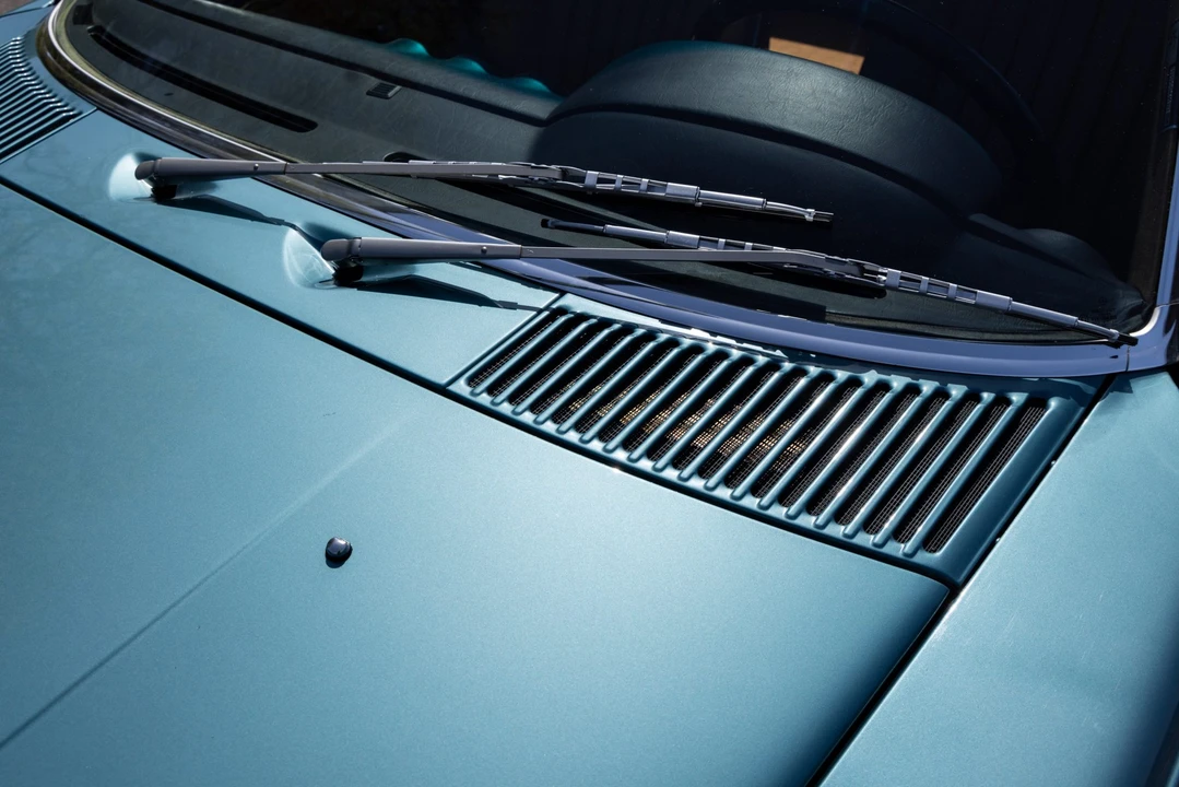 1988 Mercedes-Benz R107 SL-Class - Image 25 of 31
