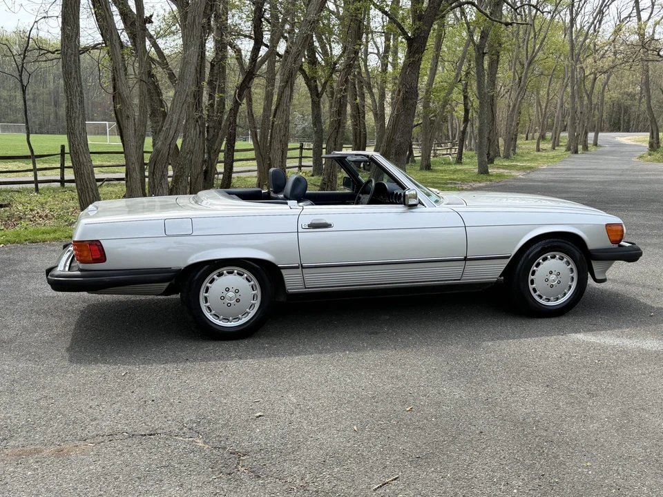 1988 Mercedes-Benz R107 SL-Class - Image 17 of 31