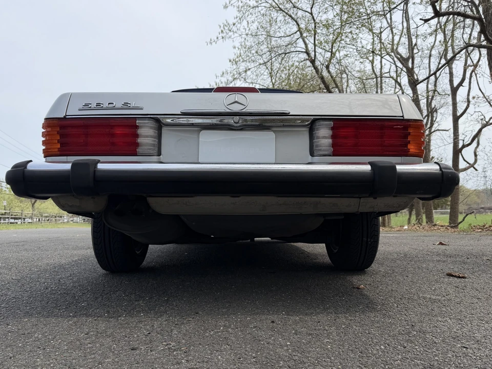1988 Mercedes-Benz R107 SL-Class - Image 29 of 31