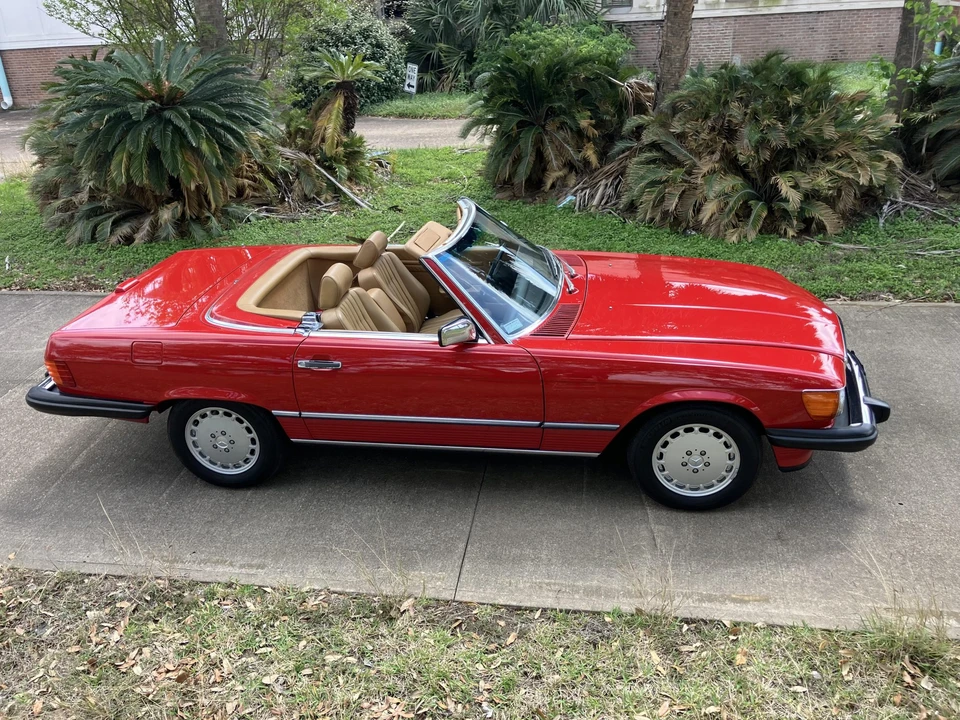 1988 Mercedes-Benz R107 SL-Class - Image 14 of 31