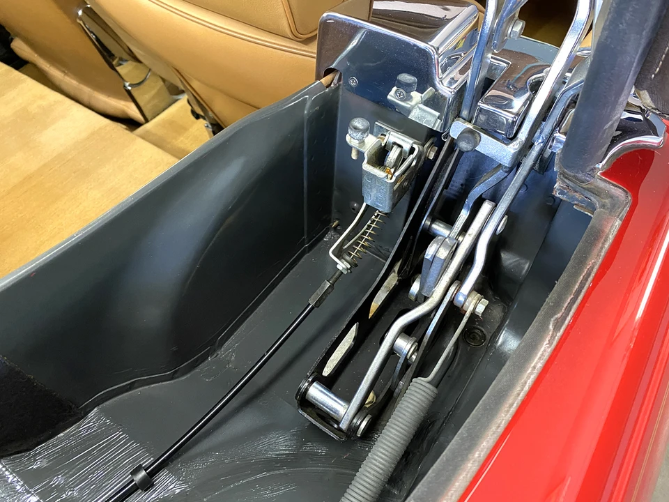 1988 Mercedes-Benz R107 SL-Class - Image 28 of 31
