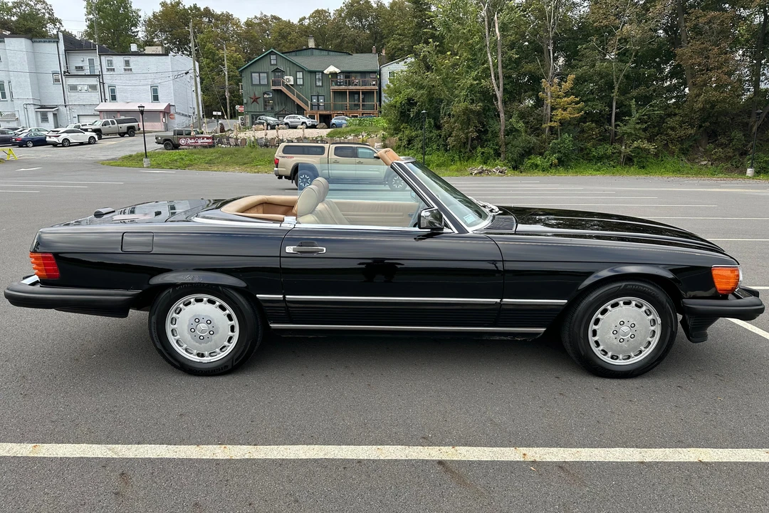 1988 Mercedes-Benz R107 SL-Class - Image 3 of 31