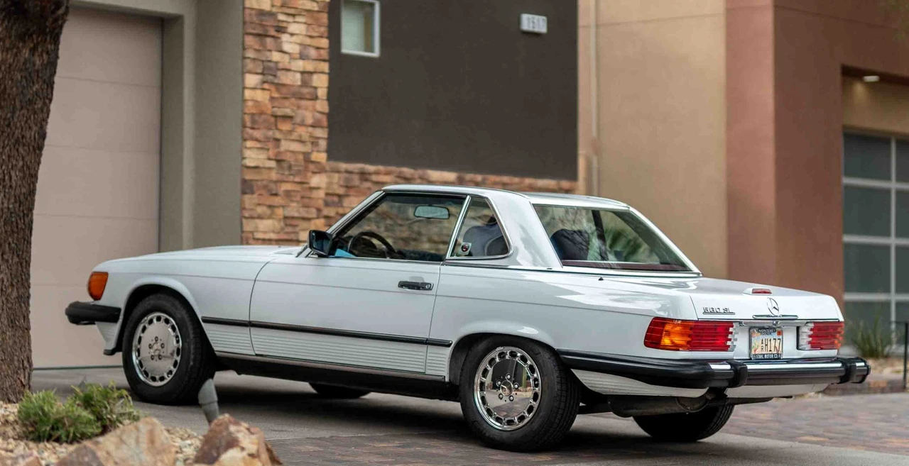 1988 Mercedes-Benz R107 SL-Class - Image 28 of 31
