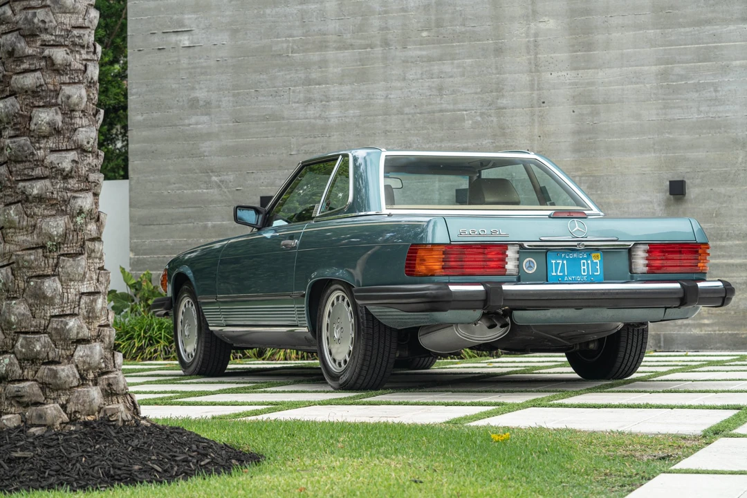 1988 Mercedes-Benz R107 SL-Class - Image 25 of 31