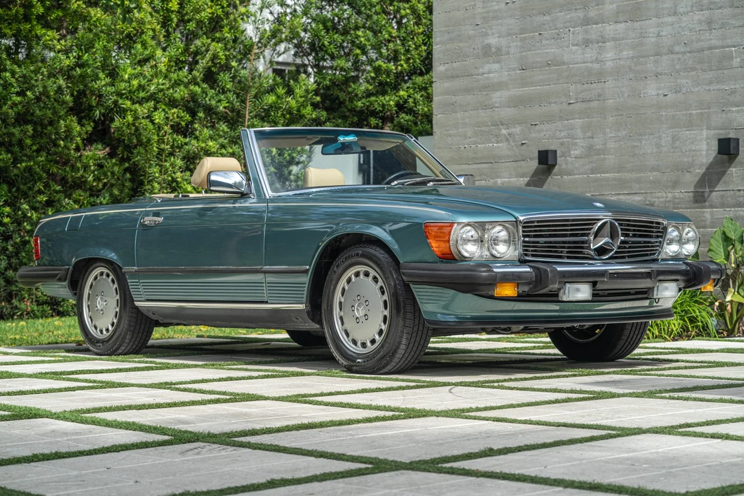 1988 Mercedes-Benz R107 SL-Class - Image 4 of 31