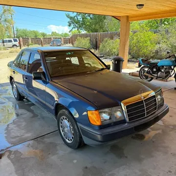 1988 Mercedes-Benz E-Class 300E