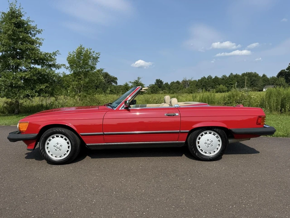 1988 Mercedes-Benz R107 SL-Class - Image 2 of 31