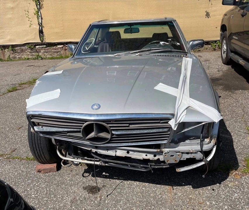1988 Mercedes-Benz R107 SL-Class - Image 13 of 31