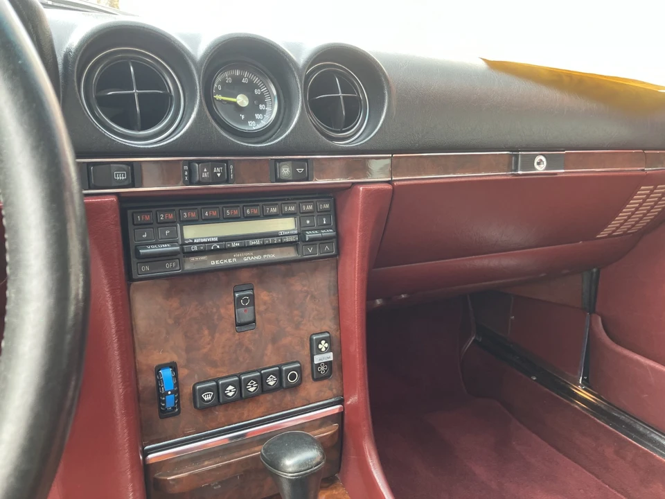 1988 Mercedes-Benz R129 SL-Class - Image 14 of 31