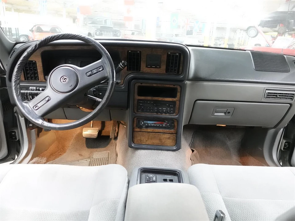 1988 Mercury Cougar 4th+ Gen - Image 11 of 31