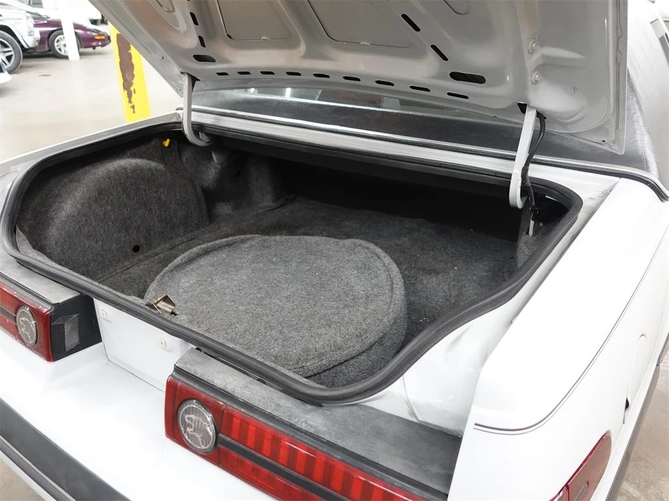 1988 Mercury Cougar 4th+ Gen - Image 16 of 31