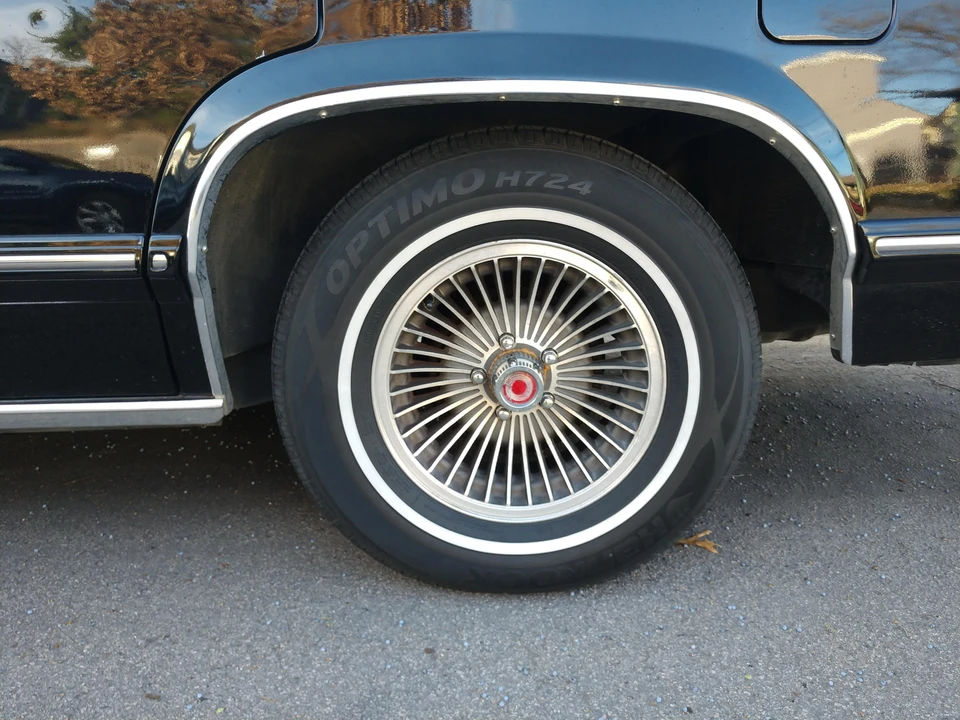 1988 Mercury Grand Marquis - Image 28 of 31