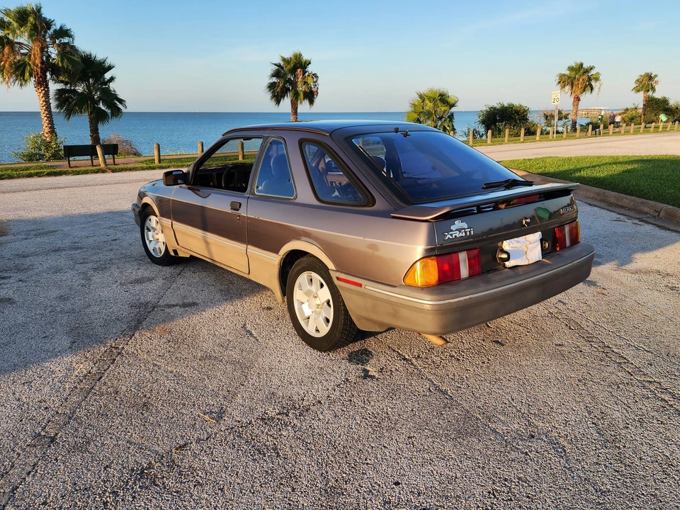 1988 Merkur XR4Ti - Image 15 of 31