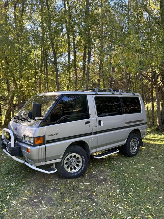 1988 Mitsubishi Delica 3rd Gen - Image 3 of 31