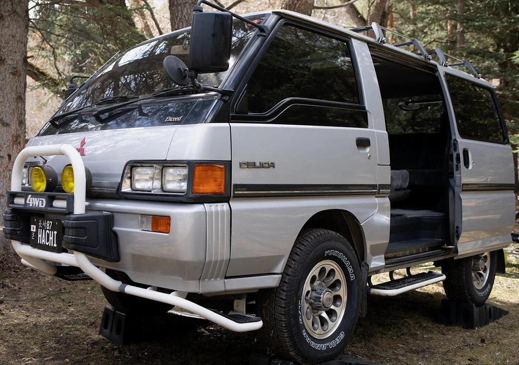 1988 Mitsubishi Delica 3rd Gen - Image 27 of 31