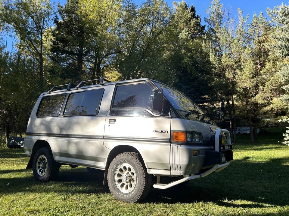 1988 Mitsubishi Delica 3rd Gen - Image 13 of 31
