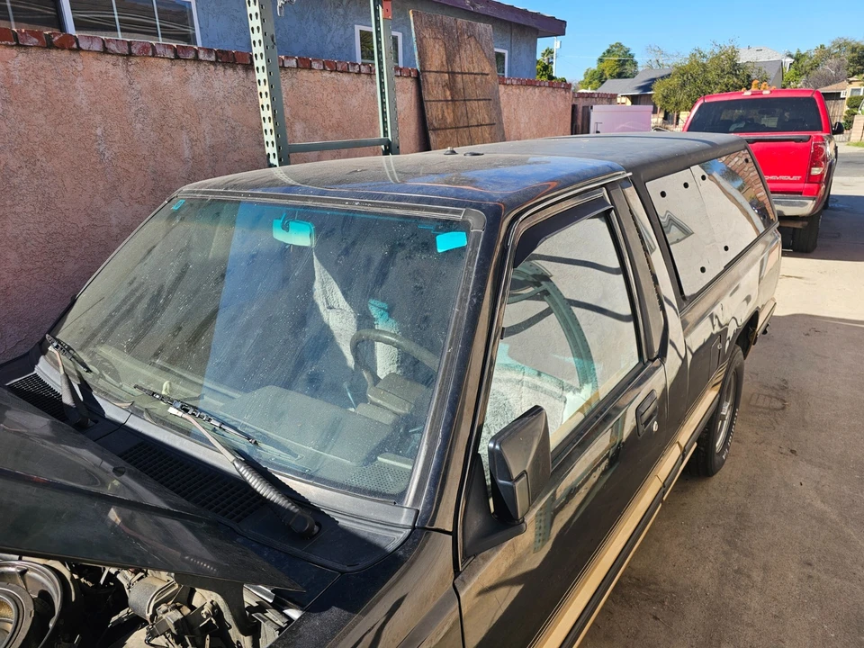 1988 Mitsubishi Triton 2nd Gen - Image 7 of 15
