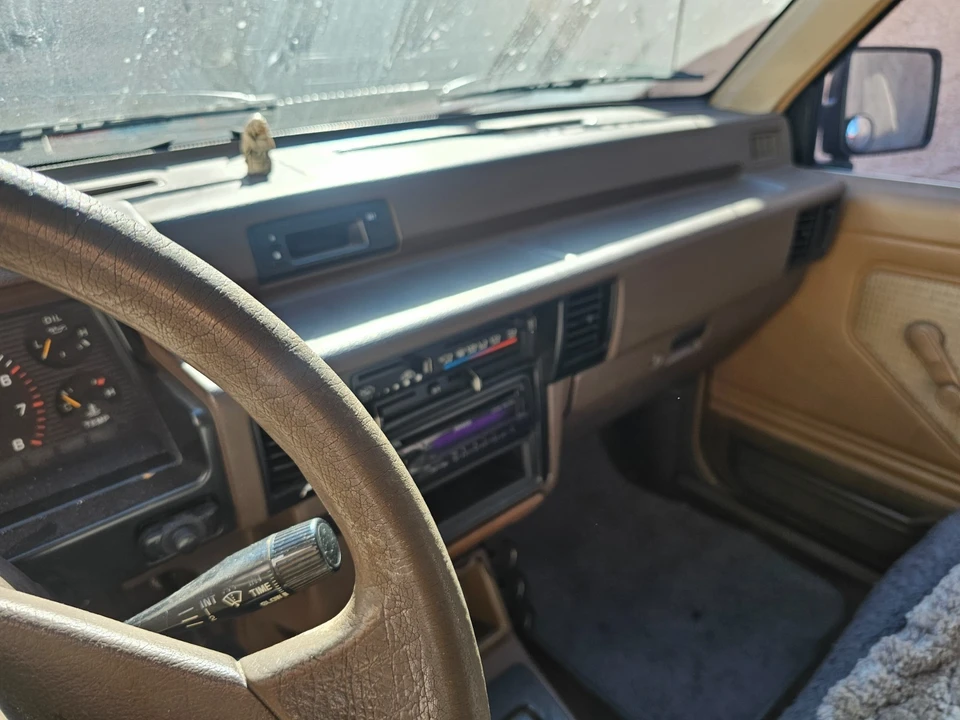 1988 Mitsubishi Triton 2nd Gen - Image 6 of 15