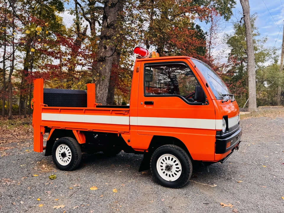 1988 Mitsubishi Minicab 4th Gen - Image 24 of 31