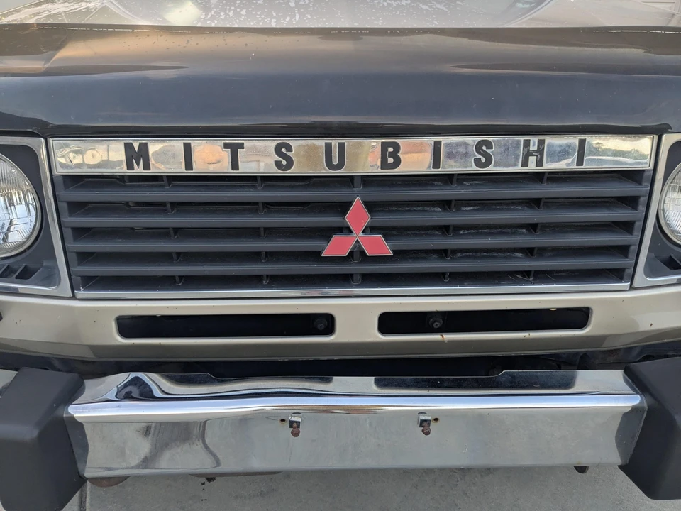 1988 Mitsubishi Pajero/Montero 1st Gen - Image 15 of 31
