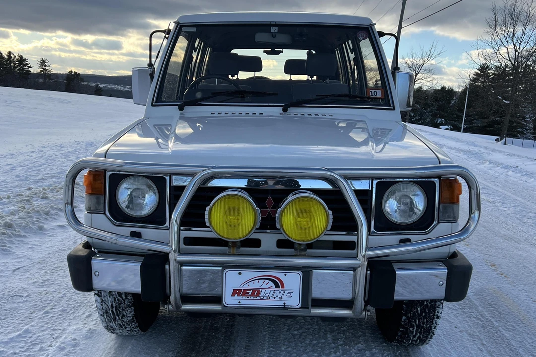 1988 Mitsubishi Pajero/Montero 1st Gen - Image 2 of 31